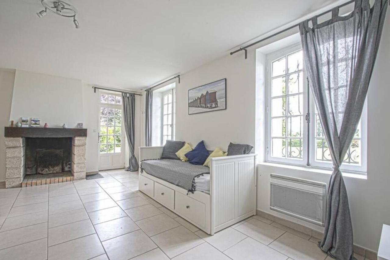 Appartement De Charme Dans Un Chateau A 5 Min D'Honfleur Gonneville-sur-Honfleur Exterior photo